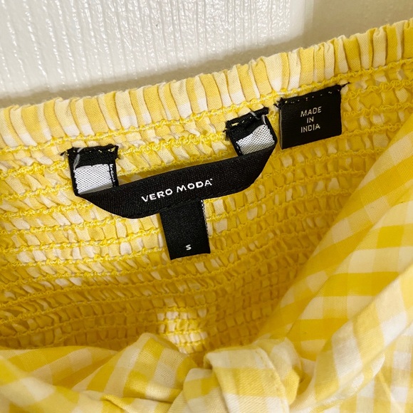 Vero Moda Peplum Tank - Picture 4 of 6